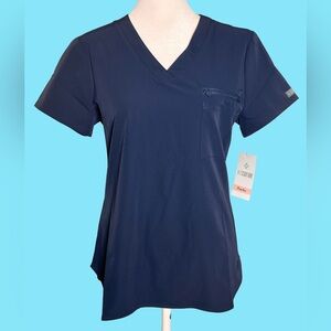 Med Couture Classic Navy V-Neck Short Sleeve Scrub Top
